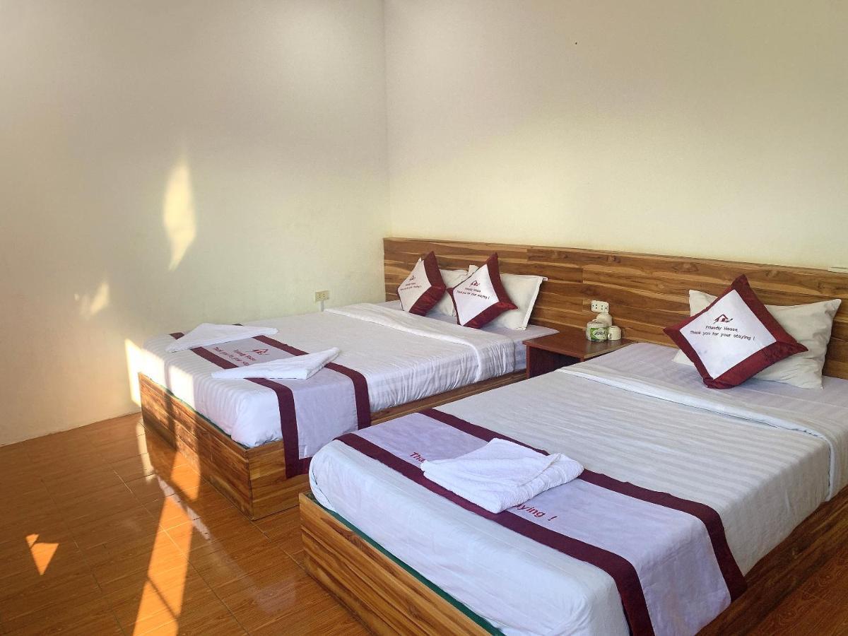 Vang Vieng Lily Backpackers Hostel エクステリア 写真