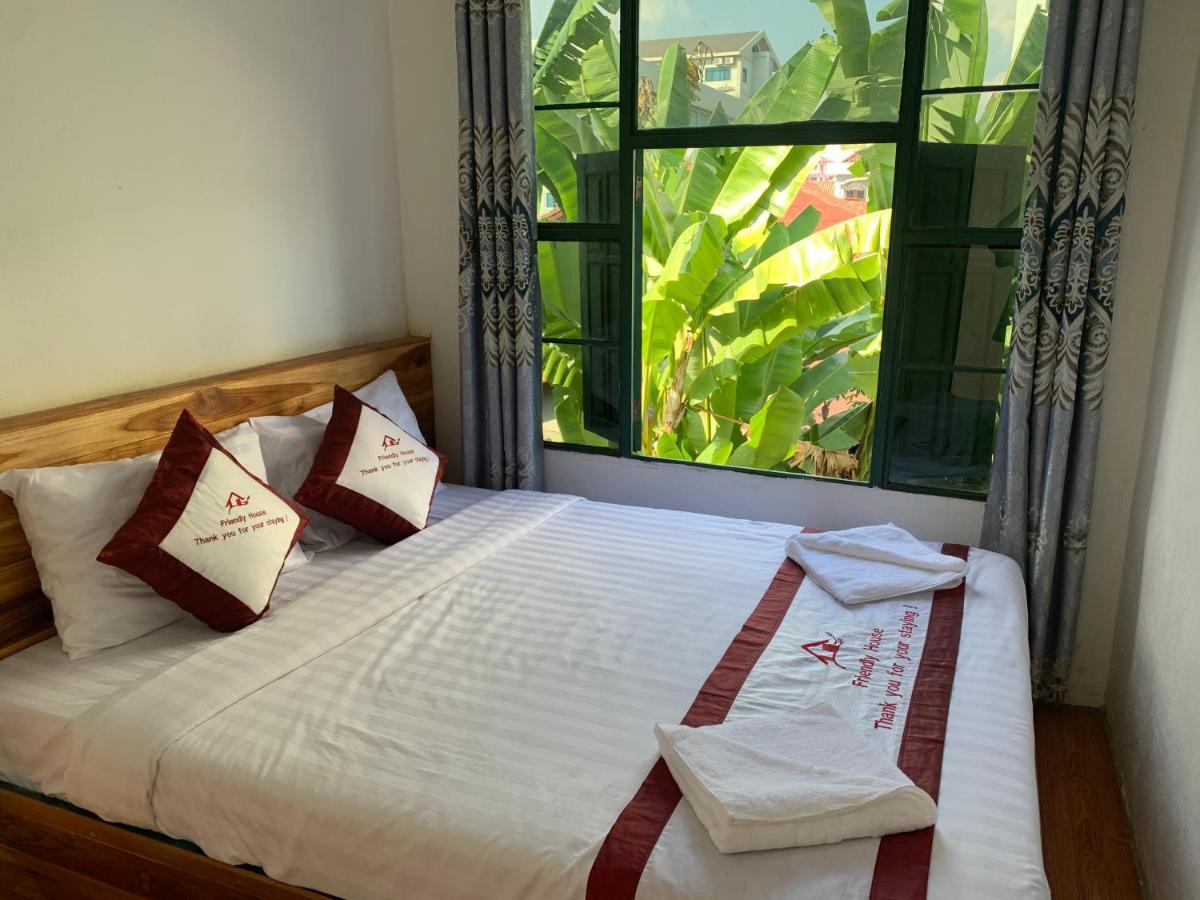 Vang Vieng Lily Backpackers Hostel エクステリア 写真
