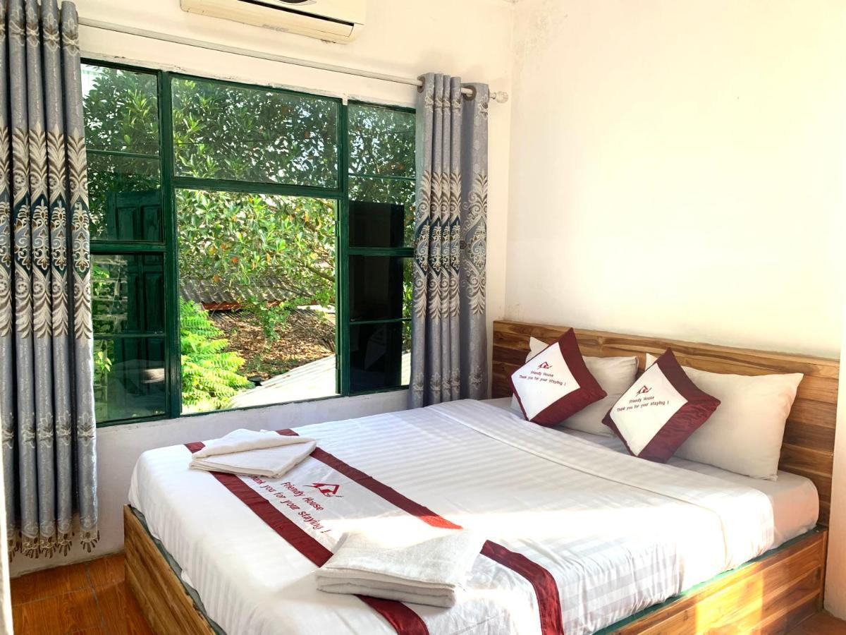Vang Vieng Lily Backpackers Hostel エクステリア 写真